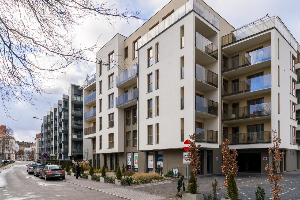 Villa Venecja Apartment Chwaliszewo With Free Garage City Center By Noclegi Renters Poznań Exterior foto